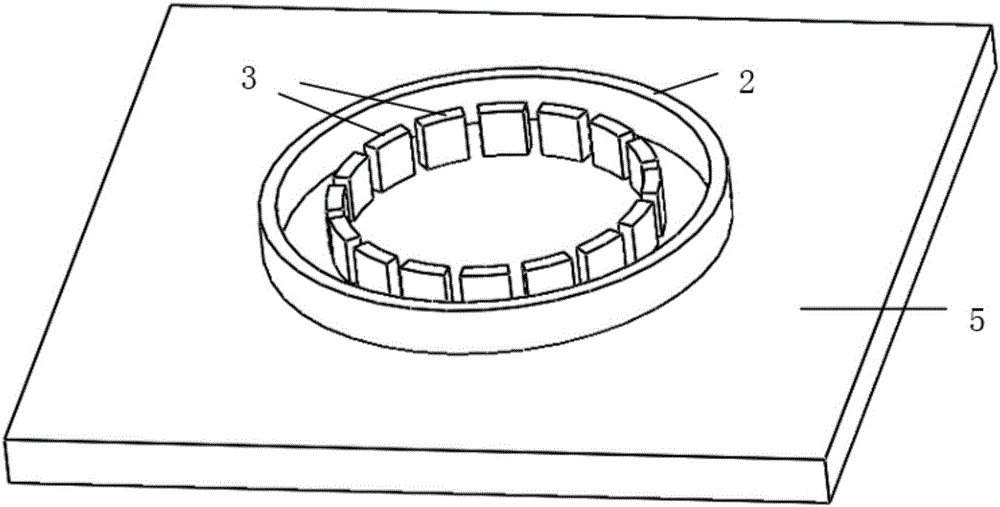 内分立外环形的双电极分布式微陀螺仪及其制备方法与流程