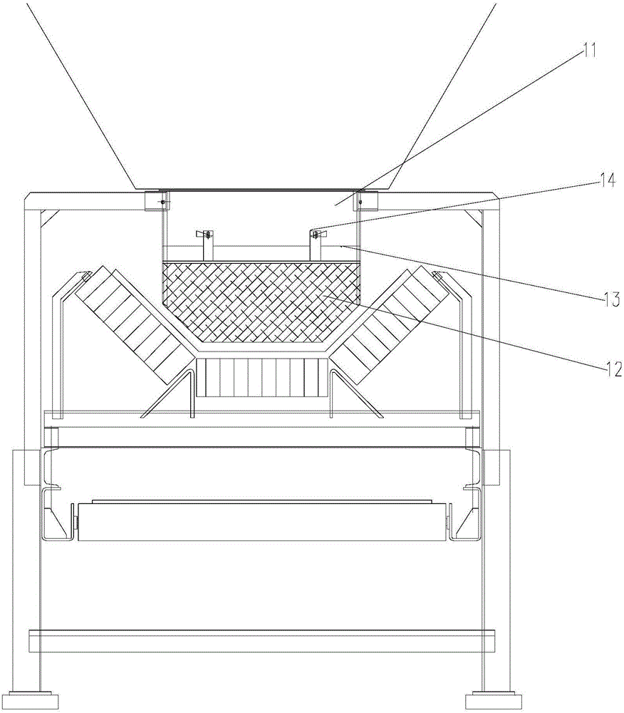 一种胶带输送机导料槽防倒料调节装置的制作方法