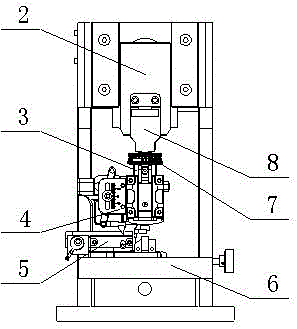 一種用于生產(chǎn)汽車(chē)線(xiàn)束的壓接機(jī)及其微調(diào)機(jī)構(gòu)的制作方法與工藝