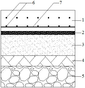 一種適用于多雨地區(qū)的雙層連續(xù)配筋混凝土路面結(jié)構(gòu)的制造方法與工藝