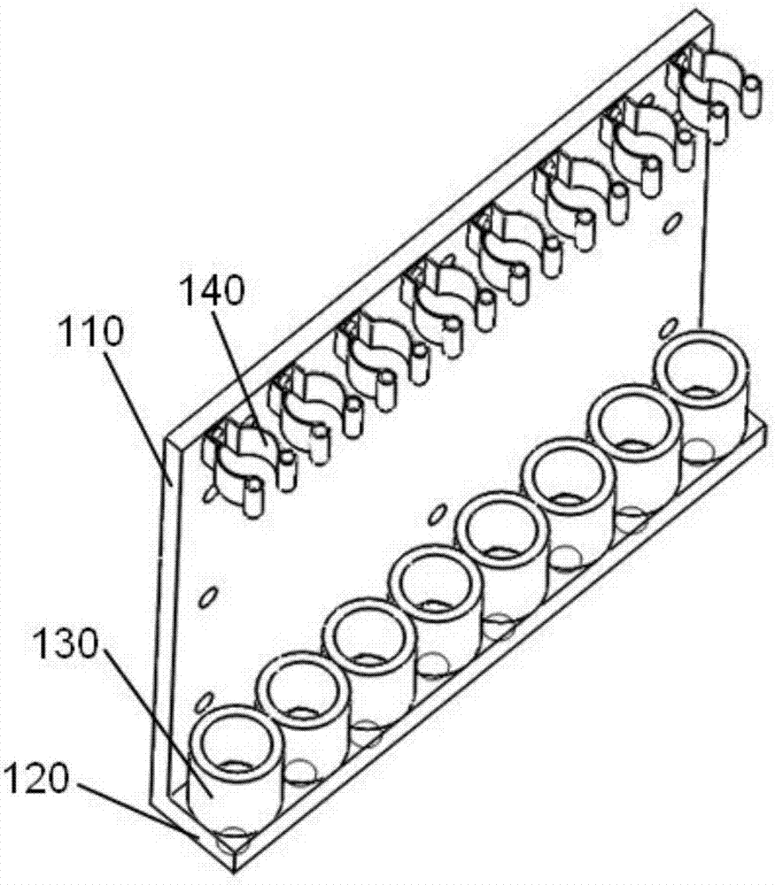 一种用于重型车辆上的圆柱类器材固定架的制造方法与工艺