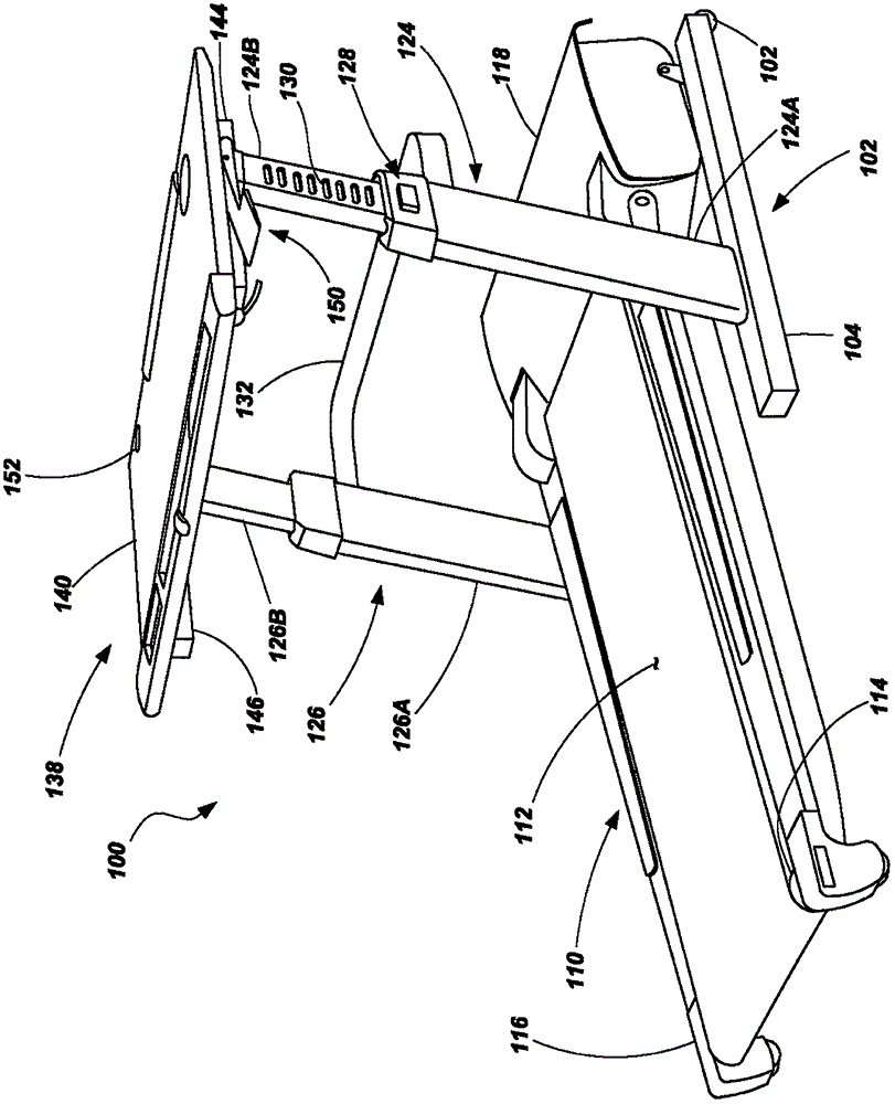 具有整合桌面的运动装备的制作方法与工艺