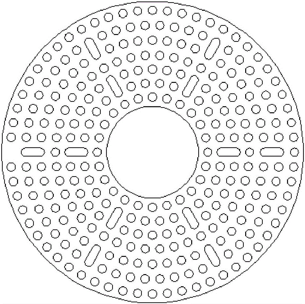 一种热变形小的锅底覆底片的制作方法与工艺