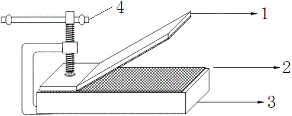 航空發(fā)動機(jī)風(fēng)扇易磨環(huán)與機(jī)匣的鋪放粘接方法與制造工藝