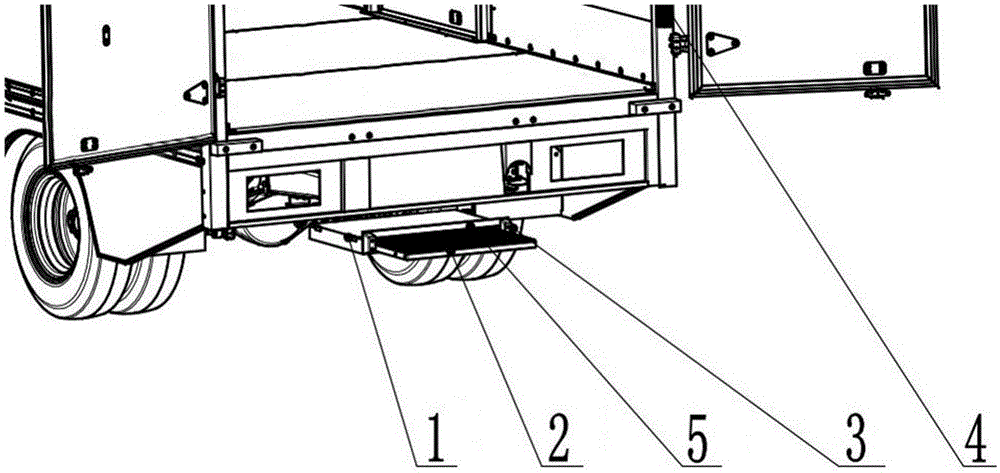 一种方便上下货厢的自动踏板的制作方法