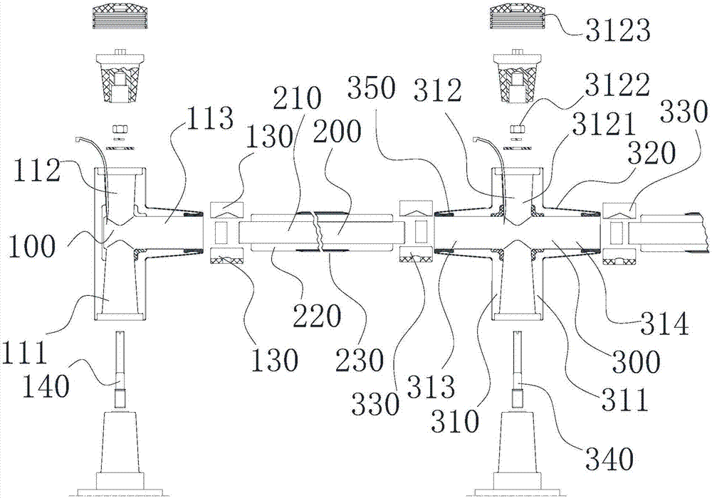 一种T形连接器、十字形连接器、母线和并柜母线系统的制作方法