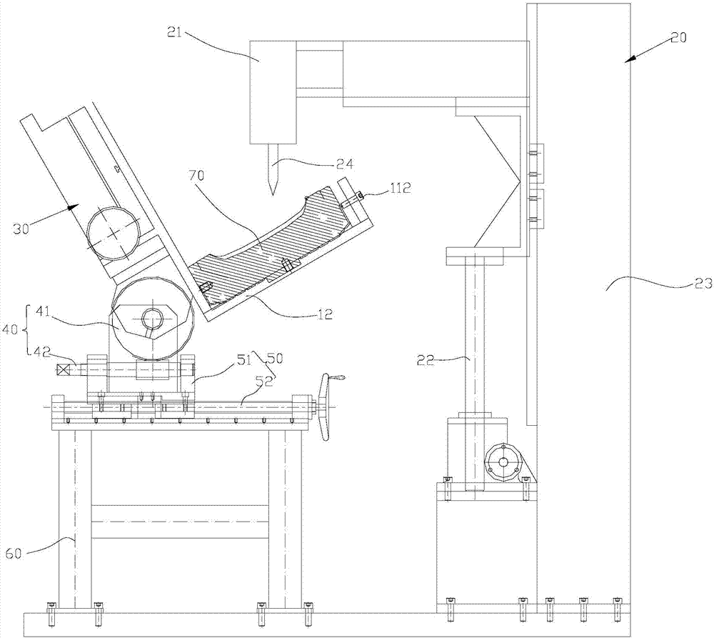 轮胎模具的气孔加工装置的制作方法