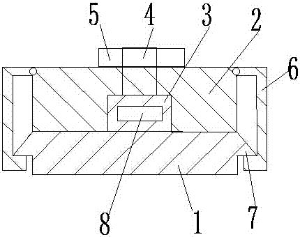 一种锁扣式自锁托槽的制作方法