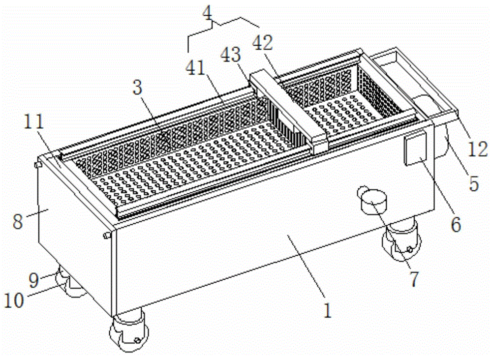 本实用新型涉及茶叶加工设备技术领域,具体为一种辣木茶萎凋槽