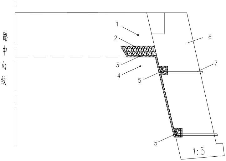 适用于旧路和河堤加高加固的单侧支模挡土墙排水结构的制作方法