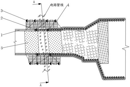 一种跨越下方重要建构筑物的基坑支护结构的制作方法