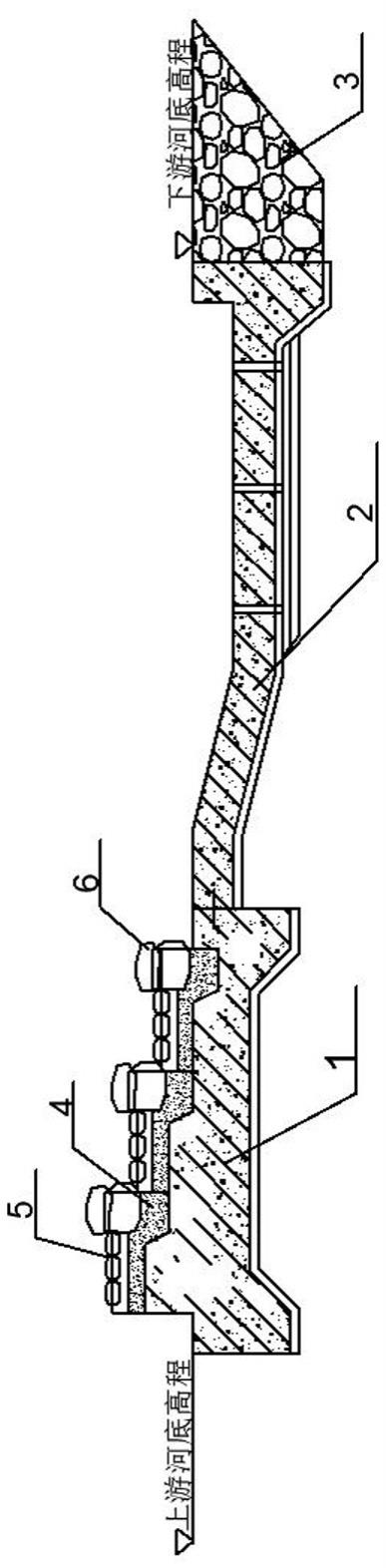 大跨度河道景观跌水堰的制作方法