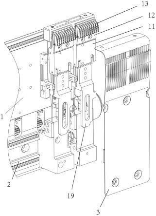 针织机械牵拉装置的制作方法