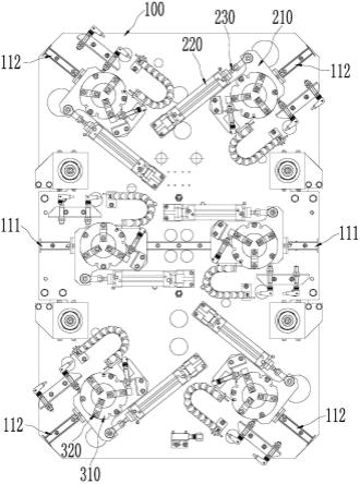 一种夹持装置及码垛机的制作方法