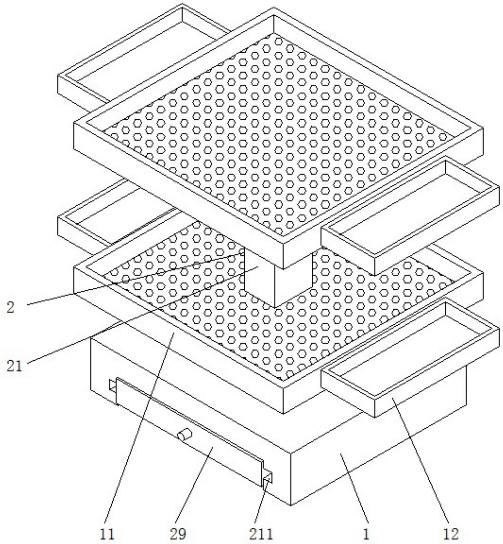 一种便于滤水的果盘的制作方法