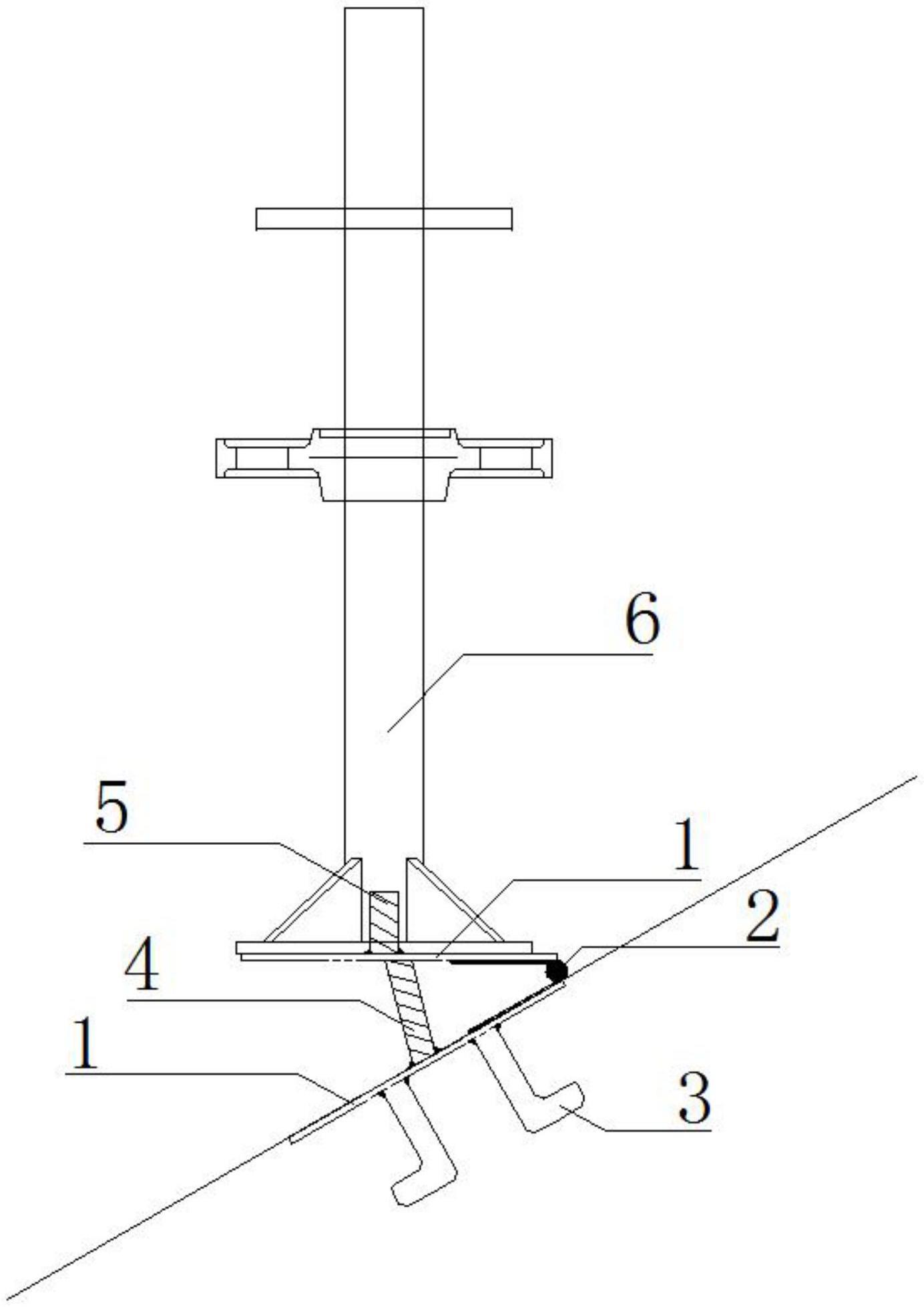 一种设置于斜板面的脚手架立杆基座埋件的制作方法