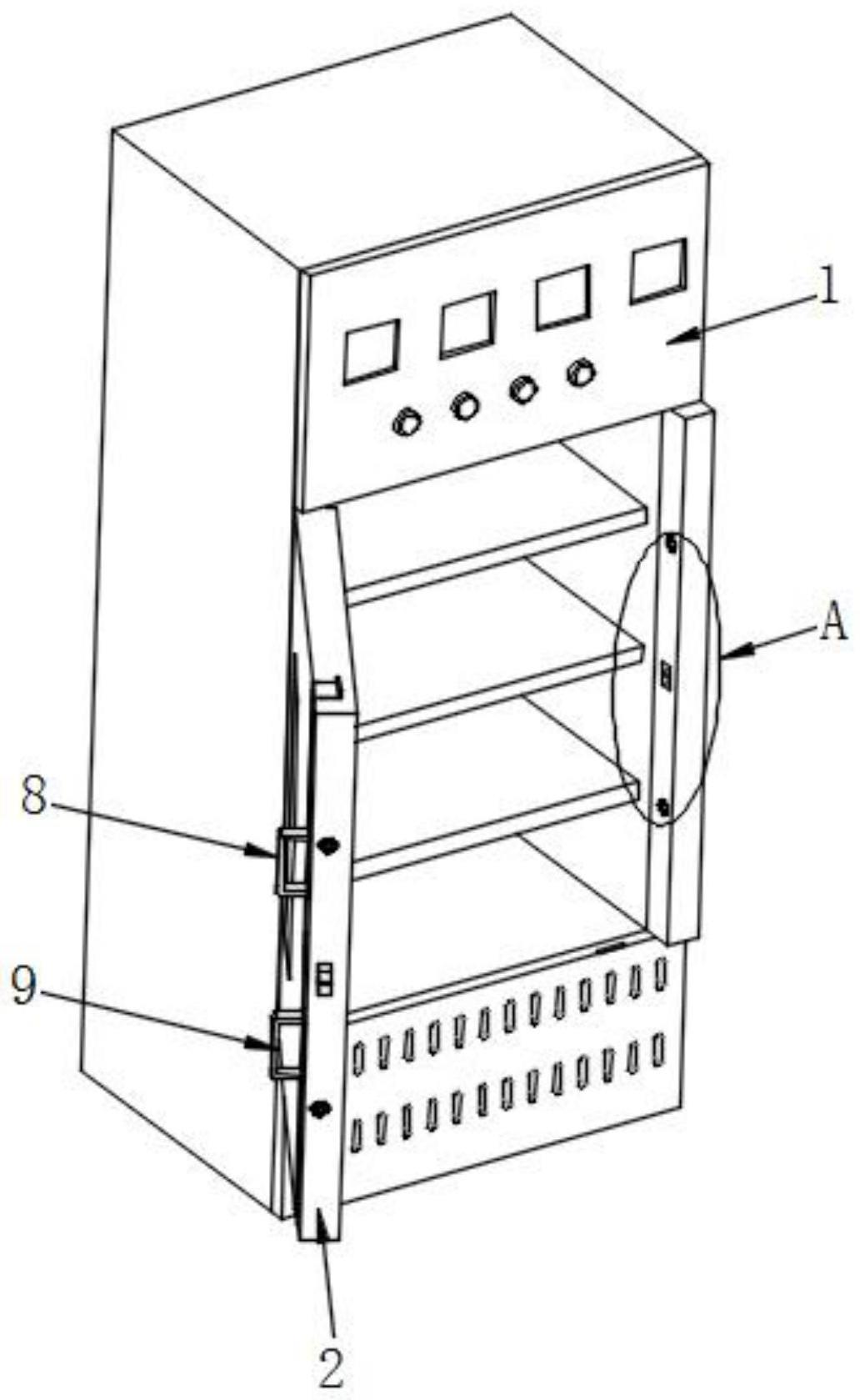 一种具有多点闭锁结构防误开活门的金属封闭开关柜的制作方法