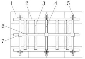 一种造槽机的模具紧固结构的制作方法