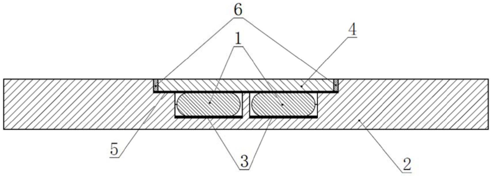 一种内嵌热管的散热基板的制作方法