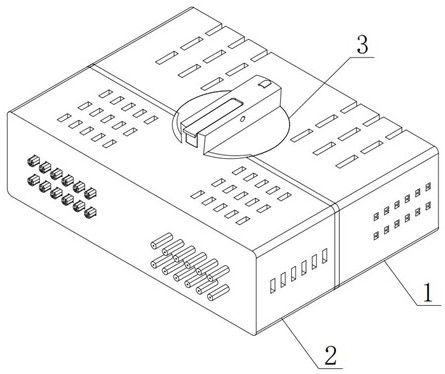 便于組裝散熱的排針連接器的制作方法