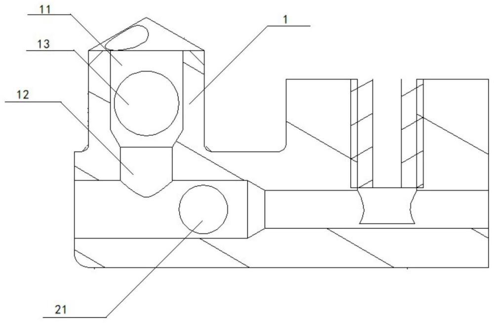 一種用于中置電機(jī)油潤系統(tǒng)的呼吸結(jié)構(gòu)的制作方法