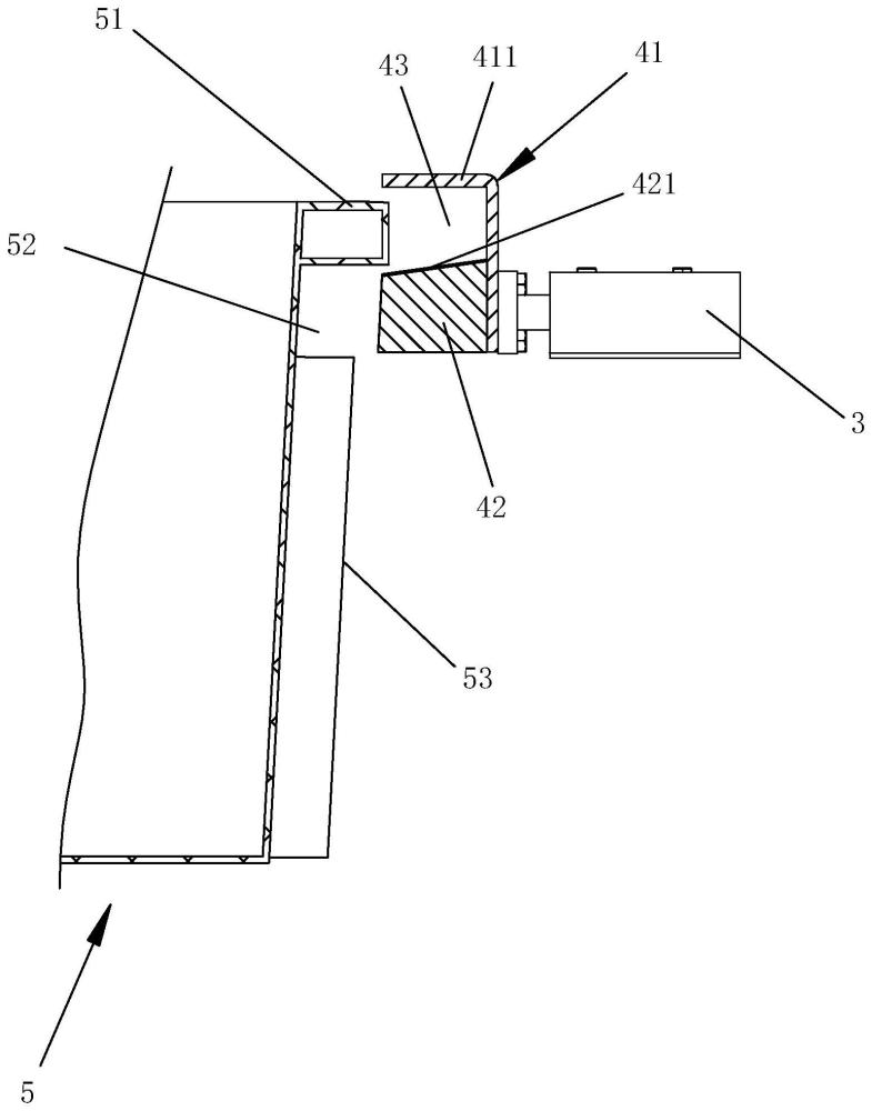 一種用于拆分與夾緊籃筐類容器的夾具及搬運裝置的制作方法