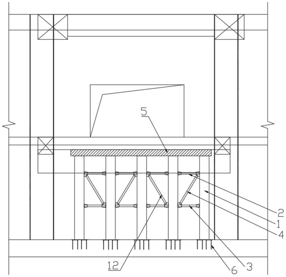 一種用于頂管機(jī)的車站接收平臺(tái)結(jié)構(gòu)的制作方法