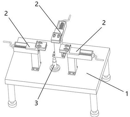 一种柜体底脚激光焊接工装的制作方法