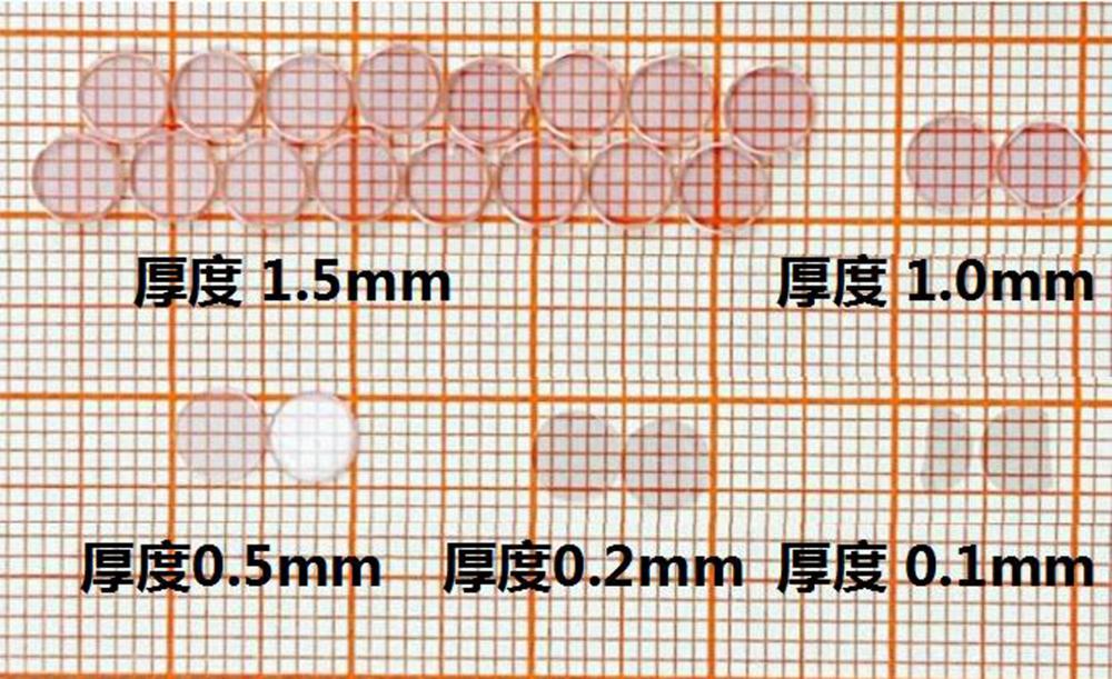 一种高灵敏性的光学温度传感材料及其制备方法和应用