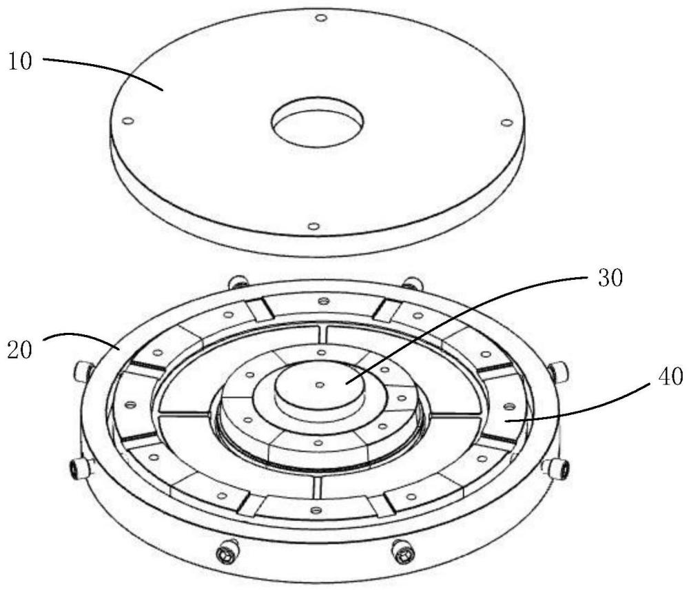 具有渐变截面特征的复合材料构件的成型模具及成型方法与流程