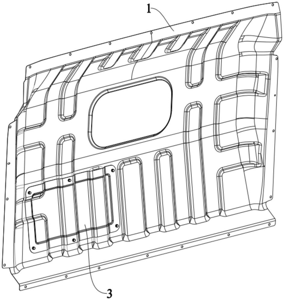 一种厢货车窗口式中央隔墙结构的制作方法
