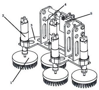 一种爬壁机器人拉毛装置及其使用方法与流程